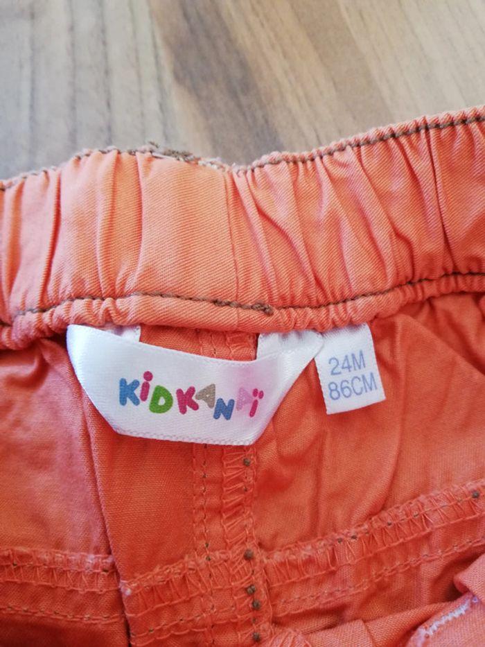 Short orange kiabi 18/24 mois👖 - photo numéro 7