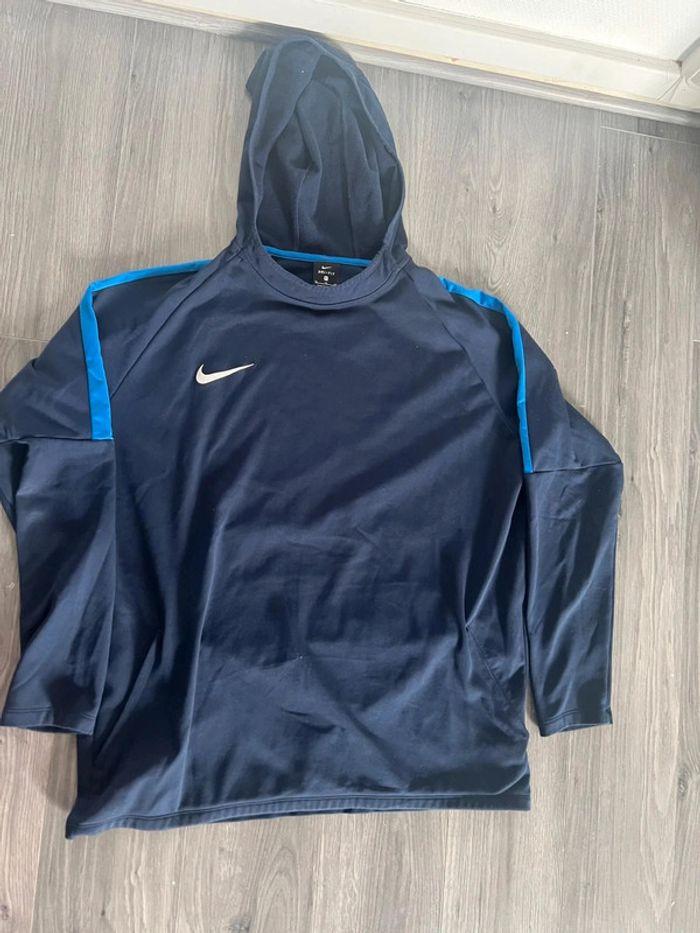 Vend ballot haut Nike très bonne état - photo numéro 9