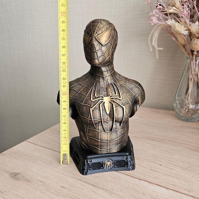 Figurine buste Spiderman Gold 19cm FanArt - photo numéro 5