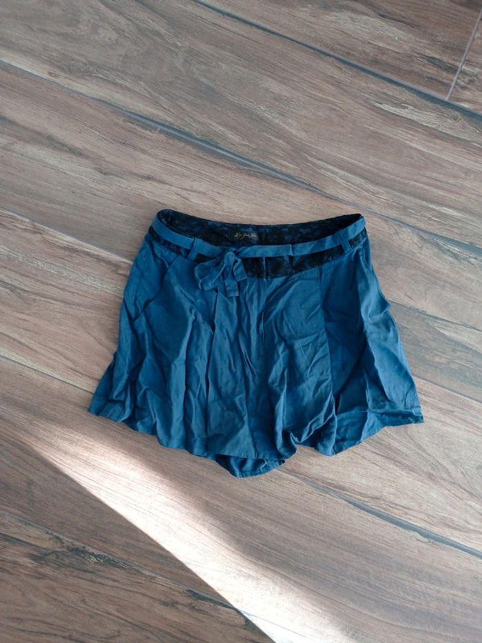 Jupe short bleue marine dentelle noire Pepe jeans taille 40 - photo numéro 1