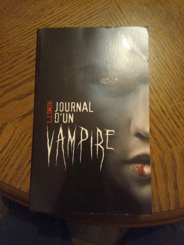 Journal d'un vampire - photo numéro 1