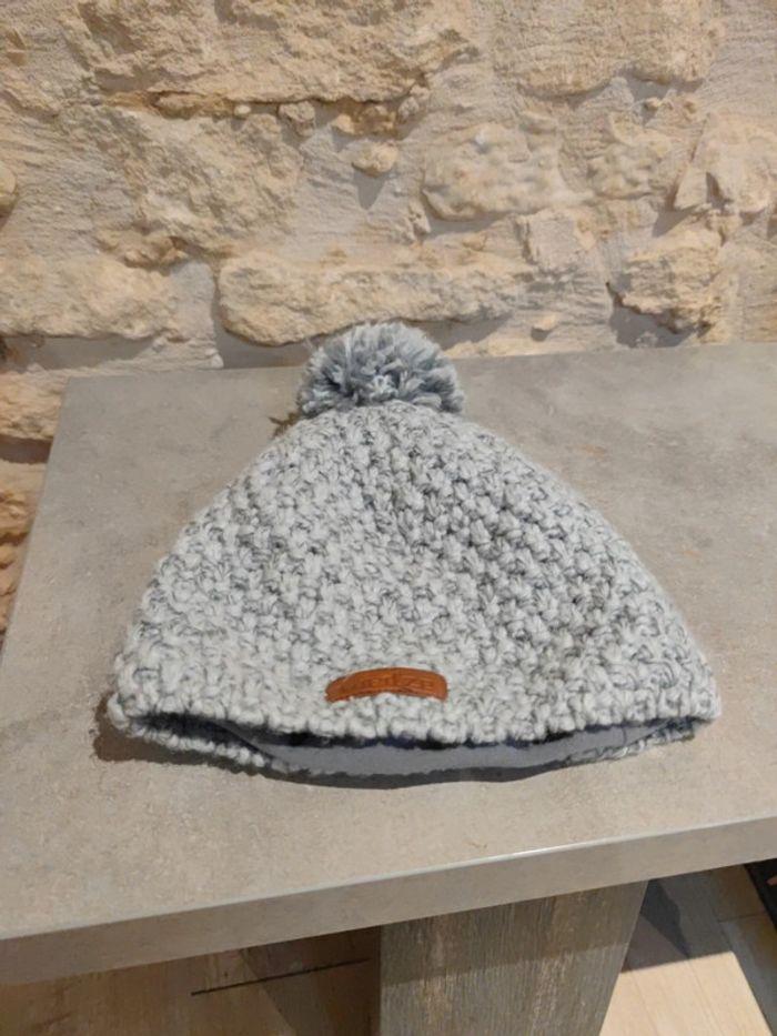 Joli bonnet gris enfant pompon - photo numéro 2