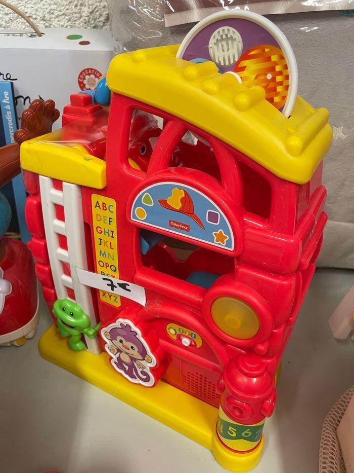 Caserne pompier bébé Fisher price