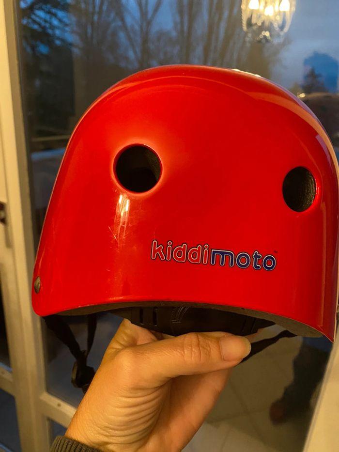 Lot de roulettes B’Twin et casque Kiddimoto - photo numéro 2