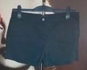 Joli short court noir