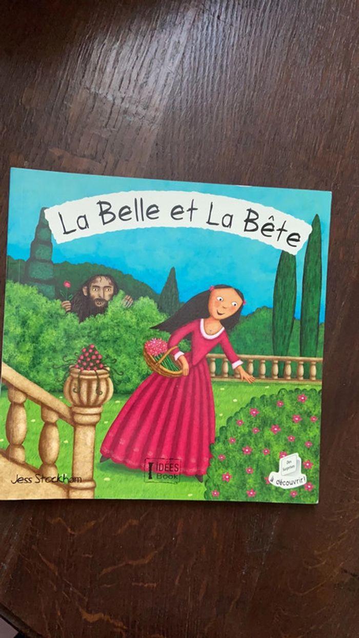 Livre « la belle et la bête « - photo numéro 1