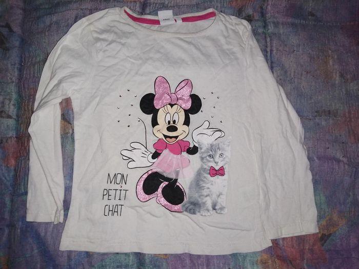 Tee shirt Minnie 6 ans - photo numéro 1