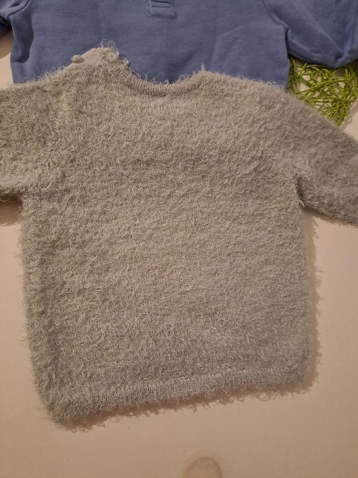 Deux Pull gris et bleu fille 12mois - photo numéro 5