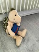 Doudou peluche tortue nici avec son coussin bleu Friends