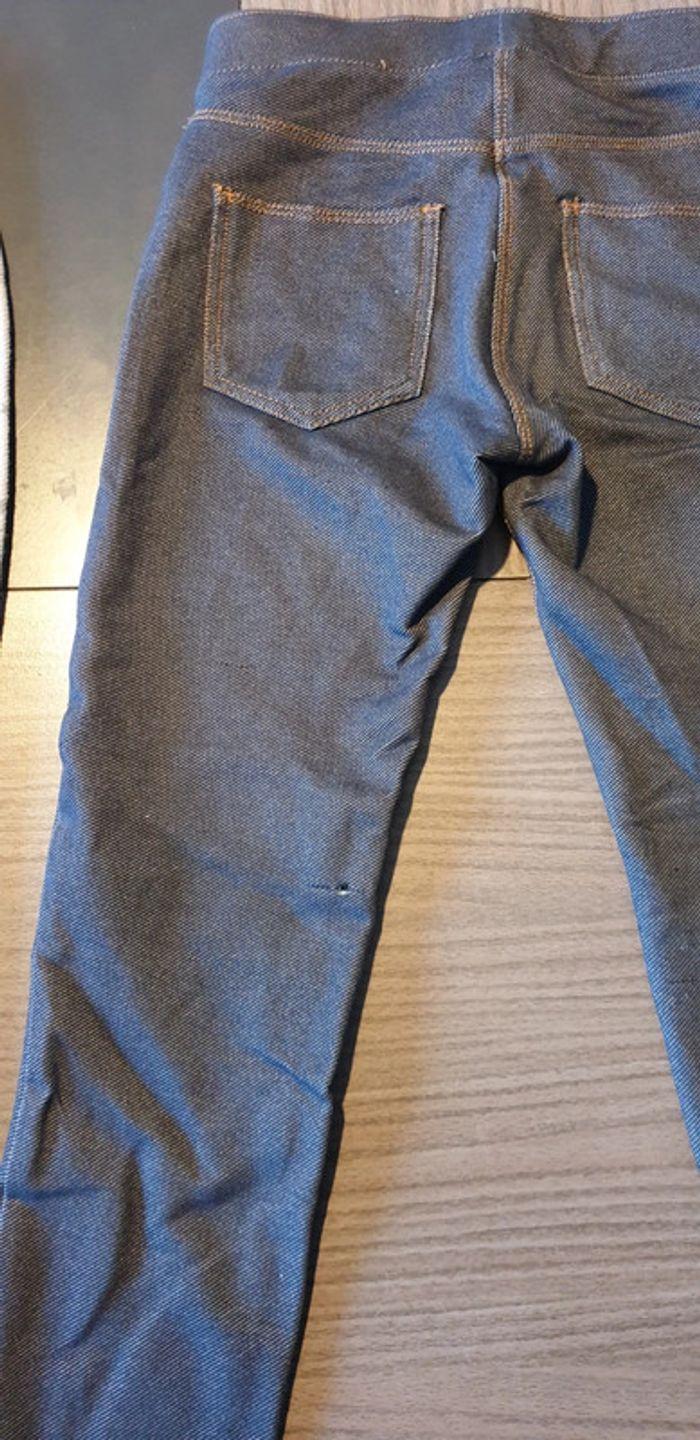 Lot 2 pantalons jeggings 5/6ans - photo numéro 10