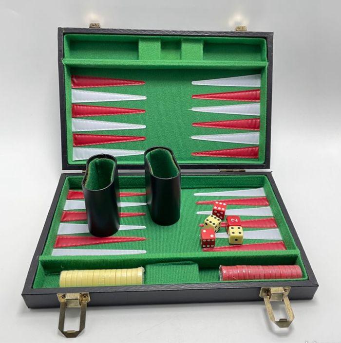 Coffret de Backgammon Vintage en Similicuir Noir avec Accessoires Complètes - 36cm - photo numéro 1