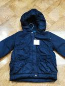 Manteau neuf taille 2 ans