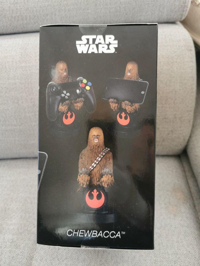 Support de manette de jeux vidéo ou téléphone Star Wars Chewbacca - photo numéro 2