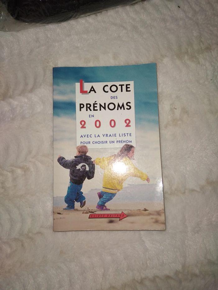 Livre prenom - photo numéro 1