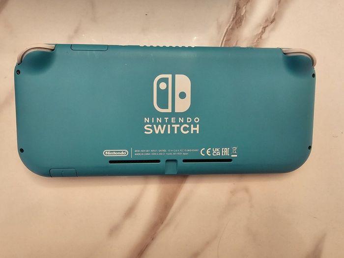 Nintendo Switch Lite - photo numéro 4