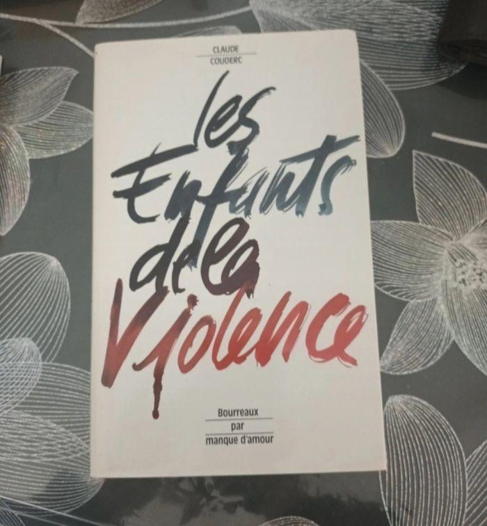 Livre de Claude Couderc : Les enfants de la violence - photo numéro 1