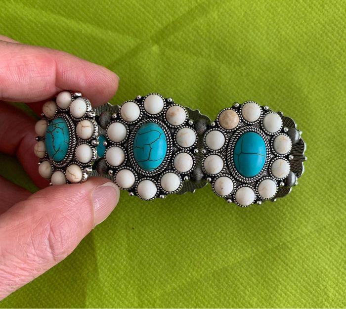 Magnifique bracelet manchette bleu turquoise et blanc vieilli en alliage argenté - photo numéro 7