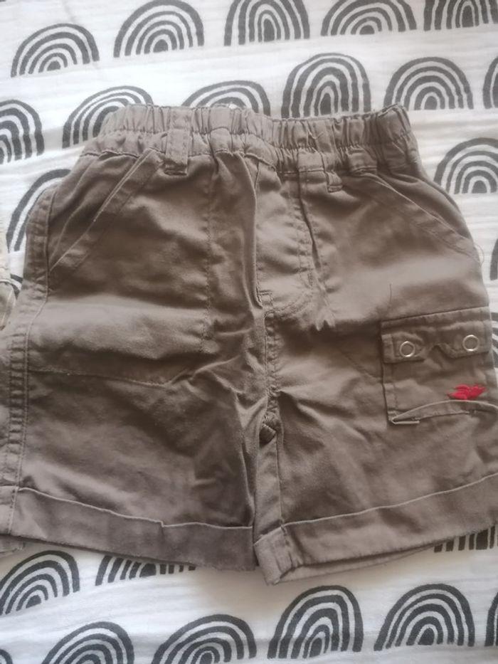 Lot de 4 bermudas. 9 mois - photo numéro 3