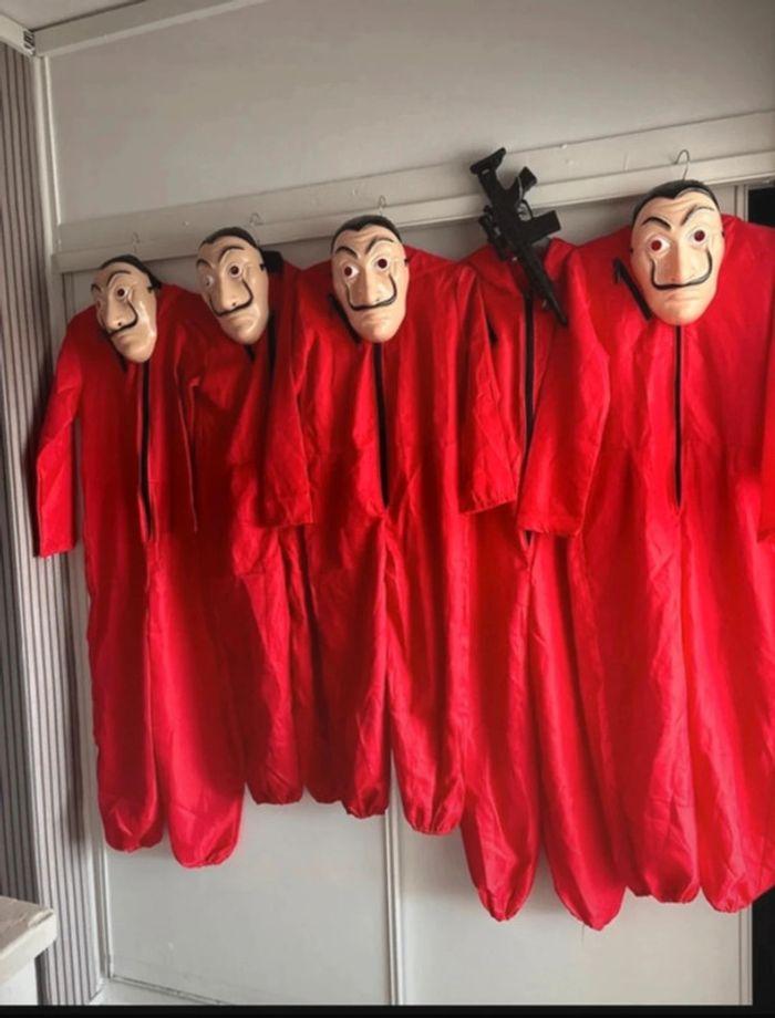 Costumes casa de la papel - photo numéro 1