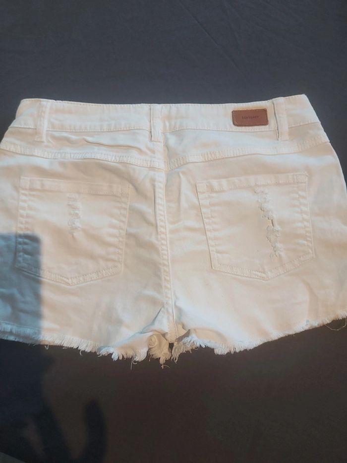 Short jeans blanc taille 38 - photo numéro 4