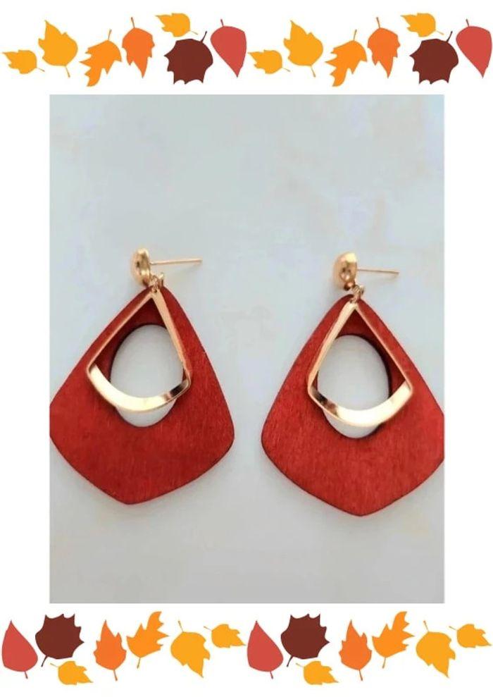 🌺 Boucles d'oreilles pendantes rouge vintage 🌺 - photo numéro 1