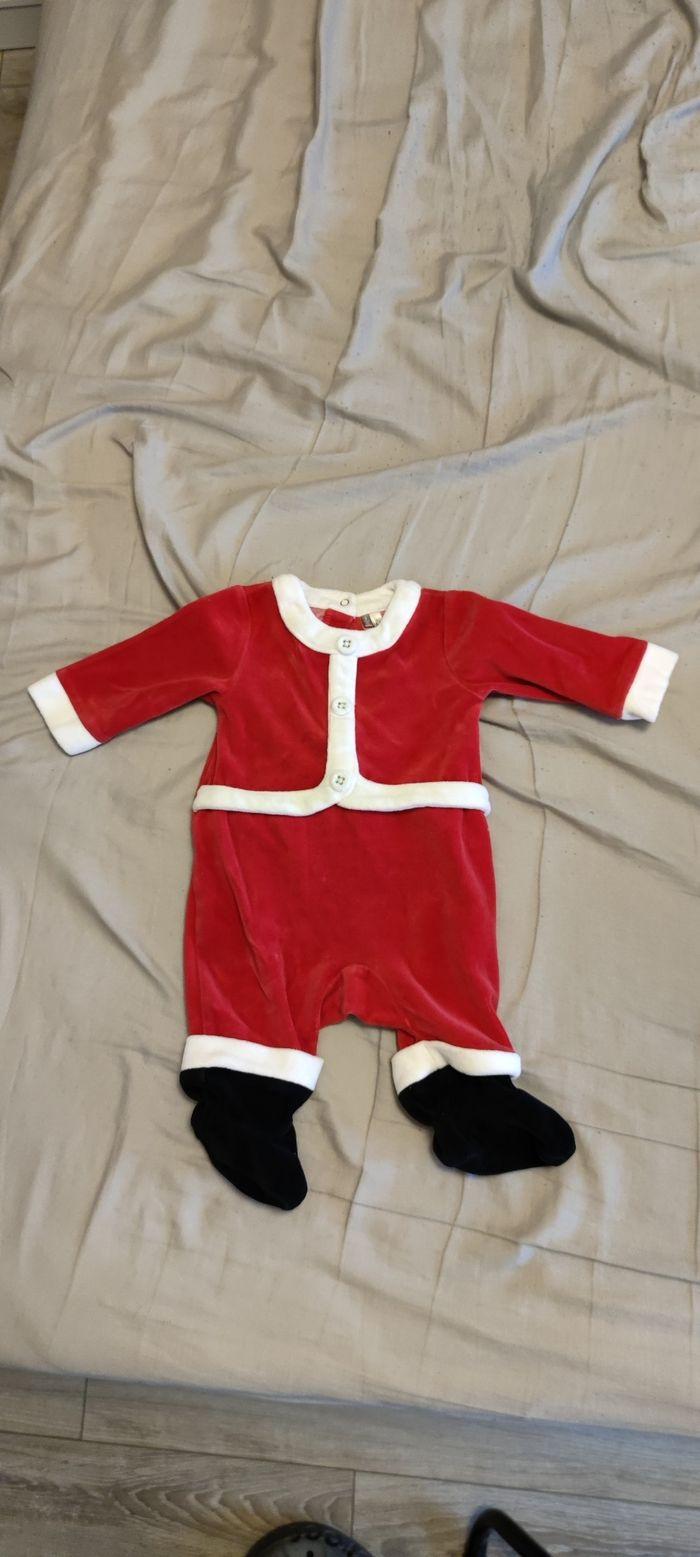 Pyjama Père Noël bébé garçon 3 mois