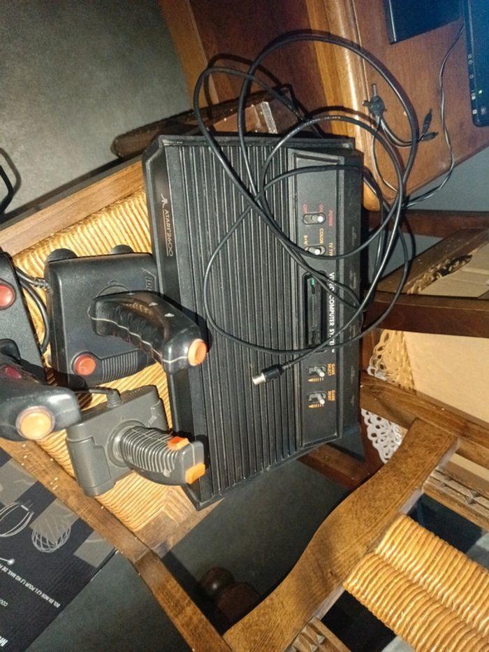 Atari 2600 - photo numéro 1