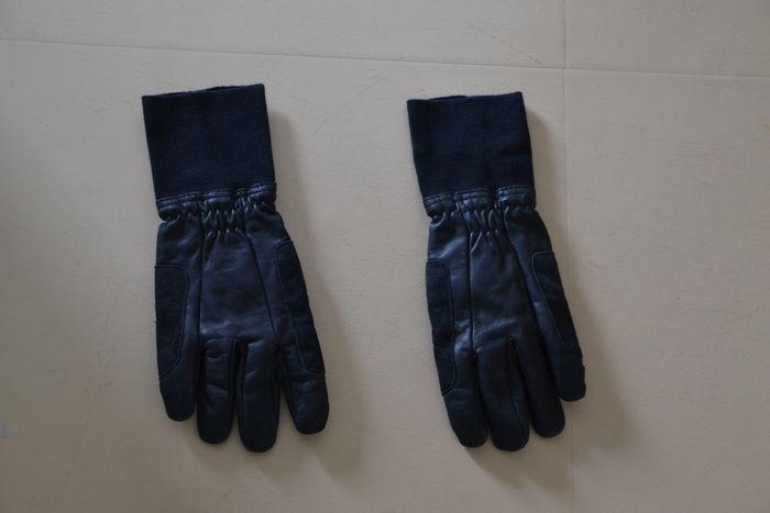 Gants  Noir Taille 8 1/2 - photo numéro 1