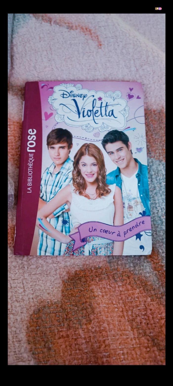 Livre violetta - photo numéro 1