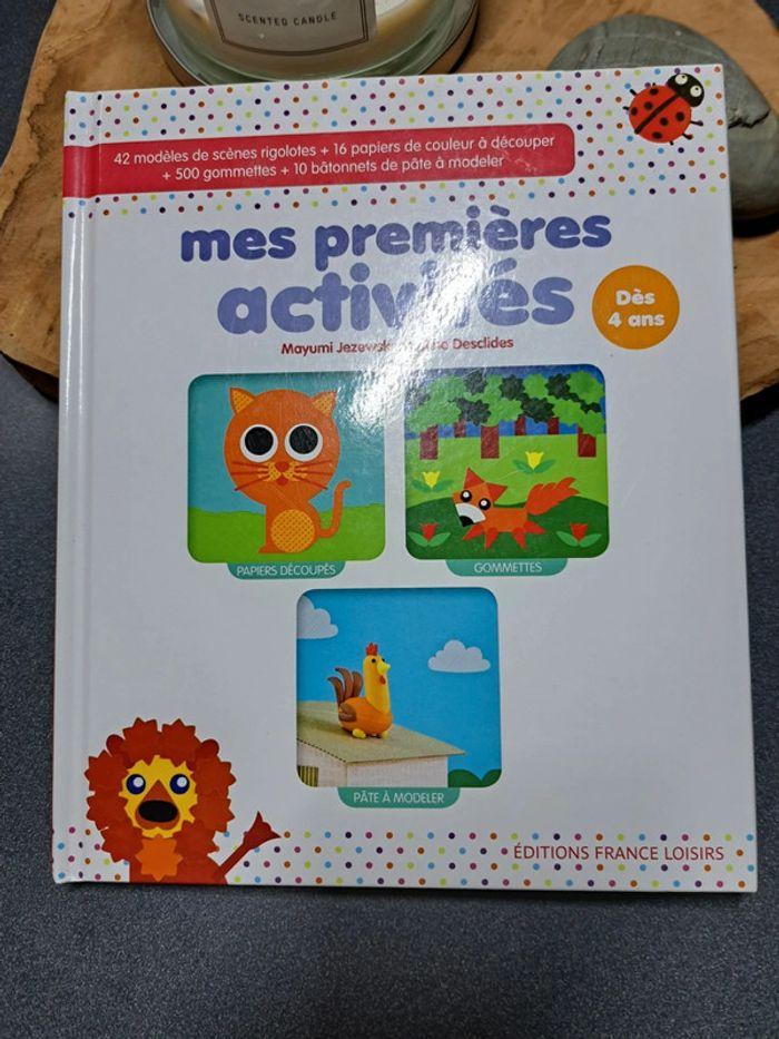 Livre mes premières activités Éditions France Loisirs - photo numéro 1