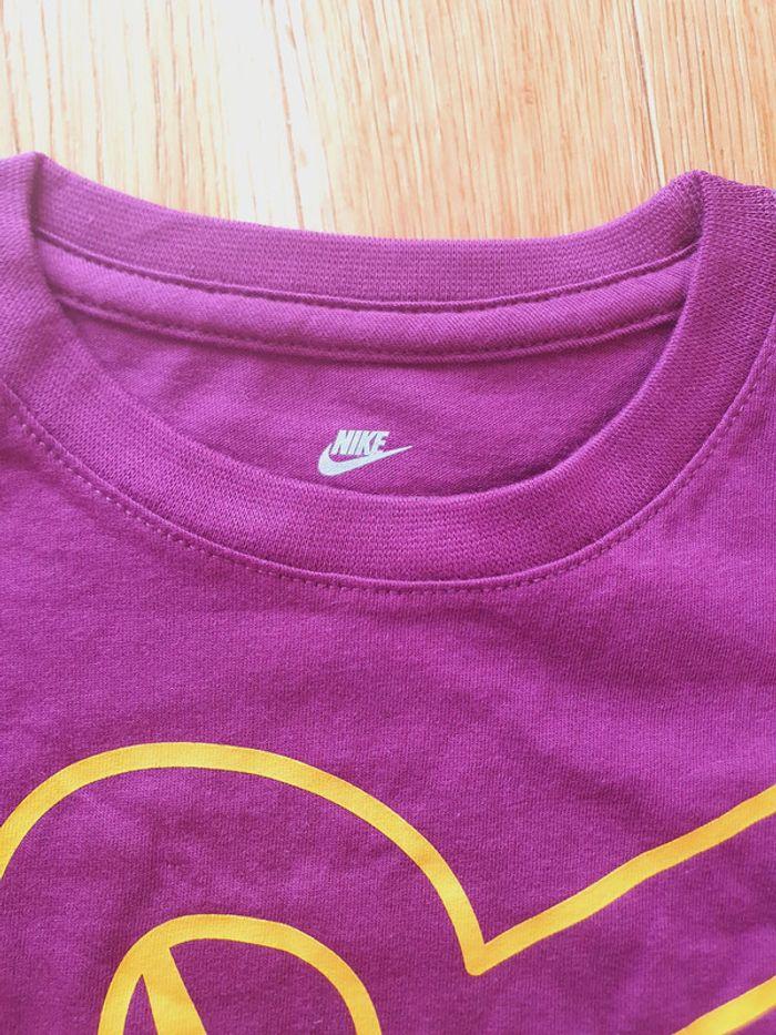 T-Shirt "Nike Air" bordeaux pour fille taille 4-5 ans neuf sous blister - photo numéro 4