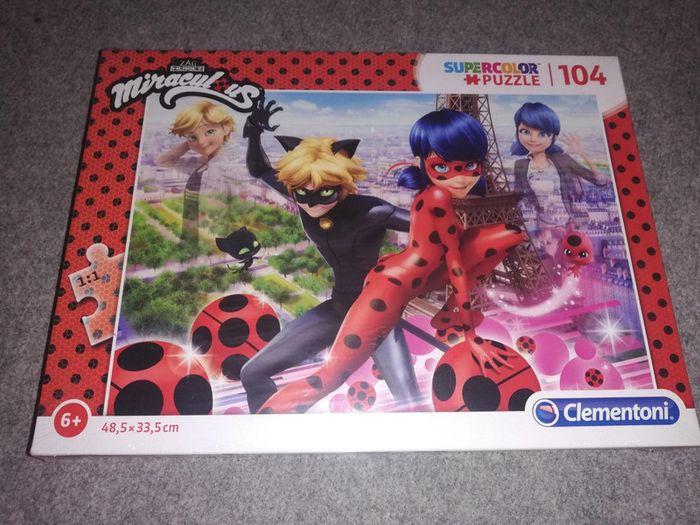 Puzzle miraculous 104 pièces