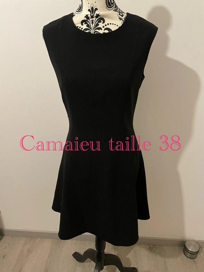 Robe patineuse bas évasé habillé chic noir sans manche col rond camaïeu taille 38 - photo numéro 1