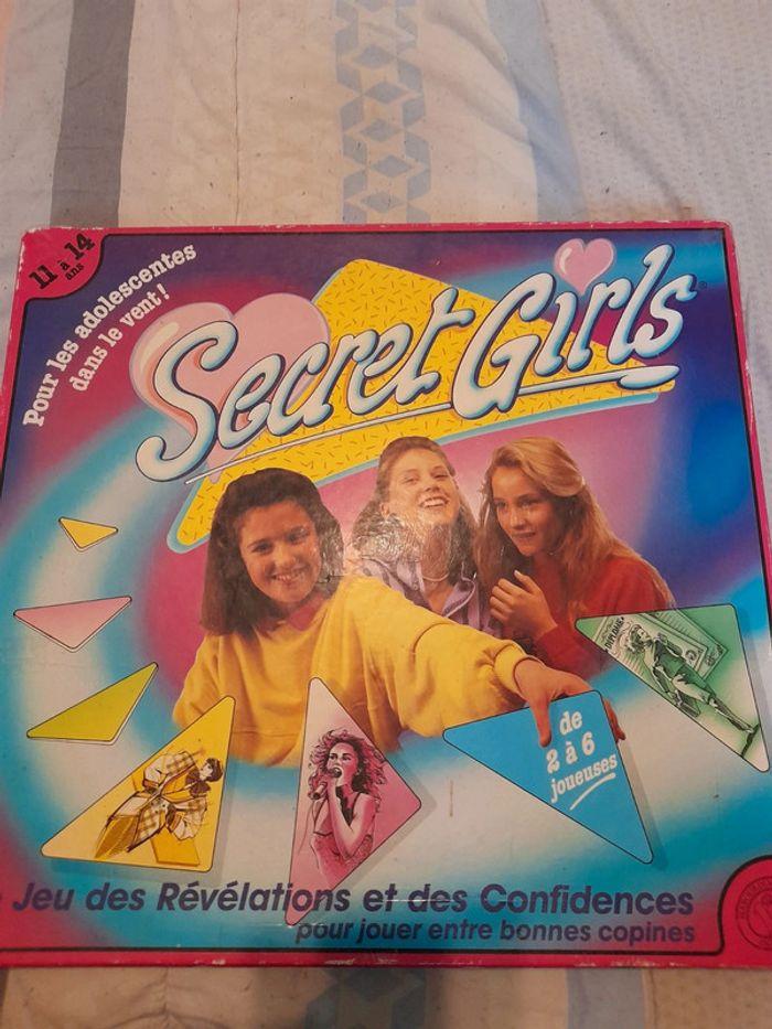 Rare et Vintage Jeu de société Secret Girl Habourdin - photo numéro 1