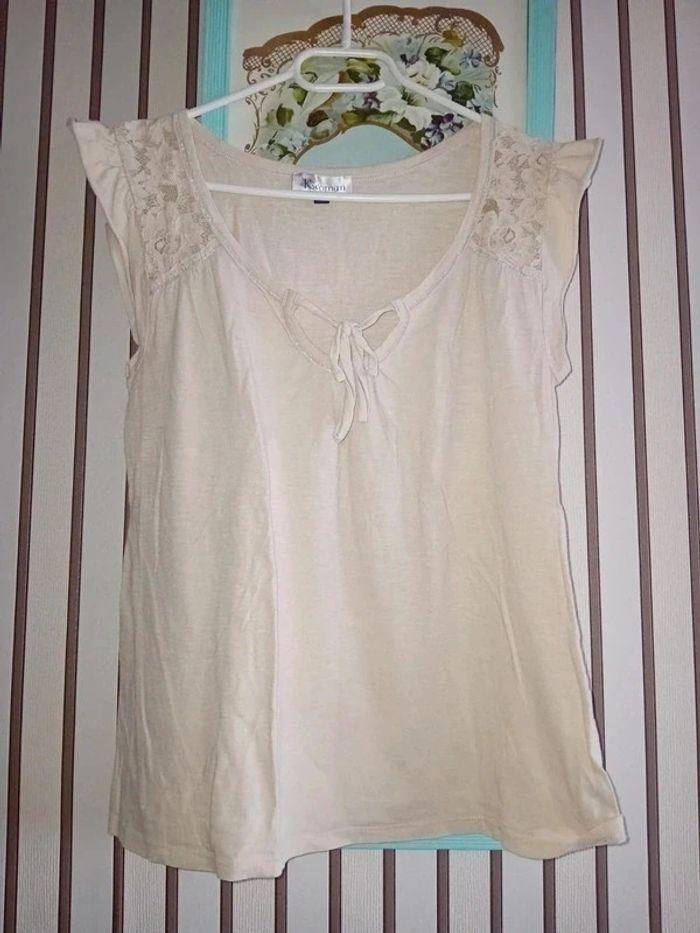 Blouse beige taille M de chez Kiabi - photo numéro 1