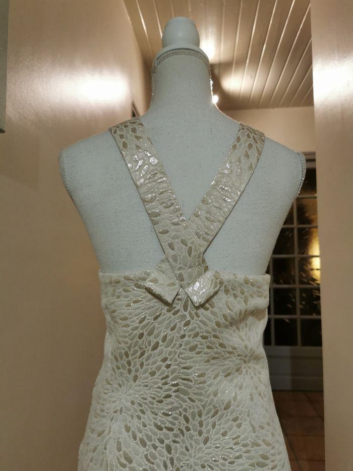 Robe de soirée neuve naf naf taille 40 blanc cassé et dorée - photo numéro 7