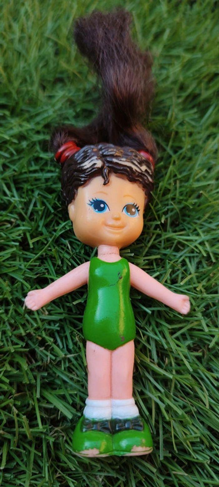 Poupée brune maillot bain vert green 80 cheveux hair  chap me mei doll figurine - photo numéro 3