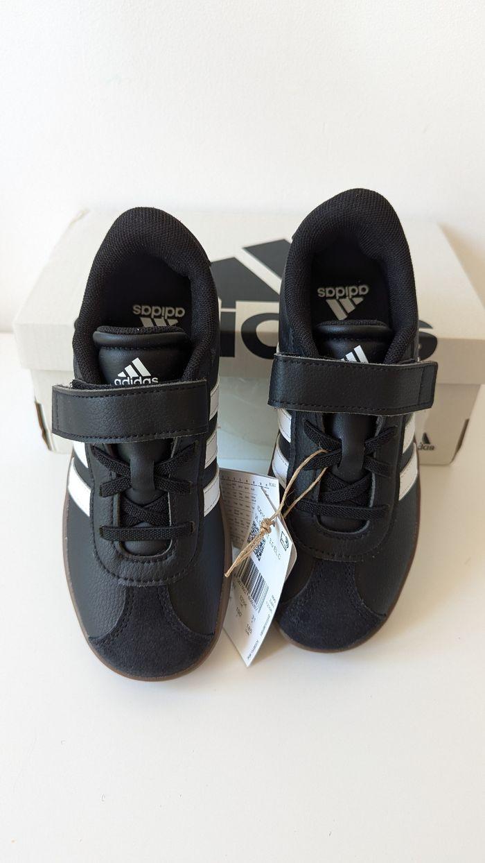 Sneakers Adidas enfant mixte 31 - photo numéro 5