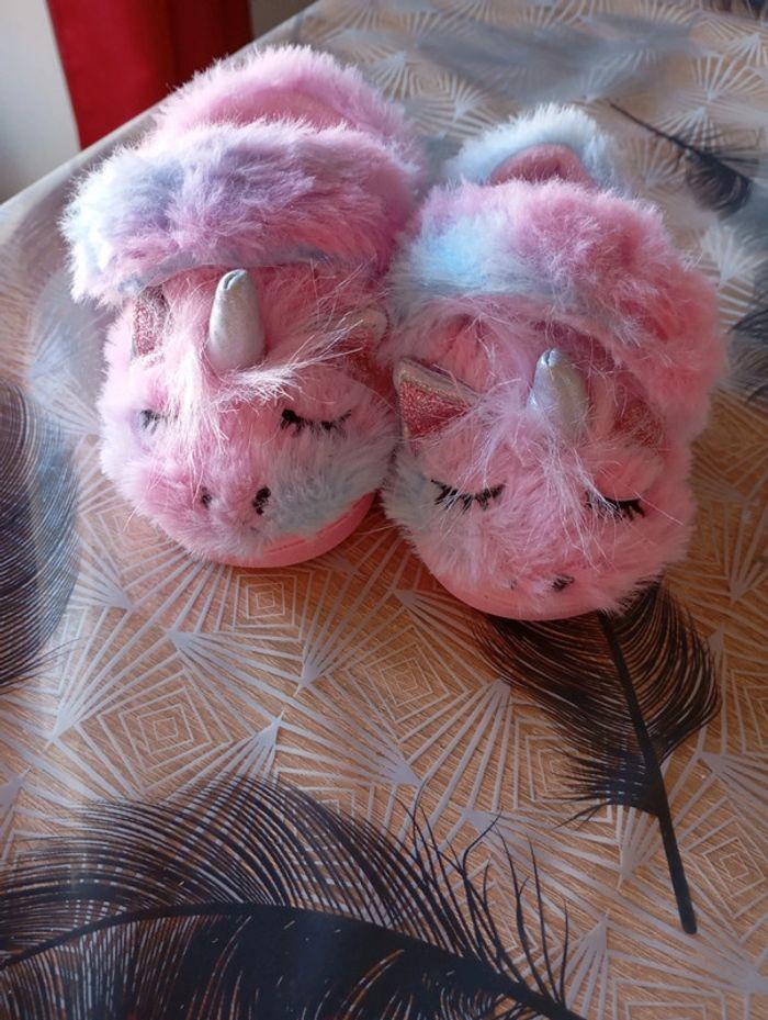 Chaussons licorne - photo numéro 1