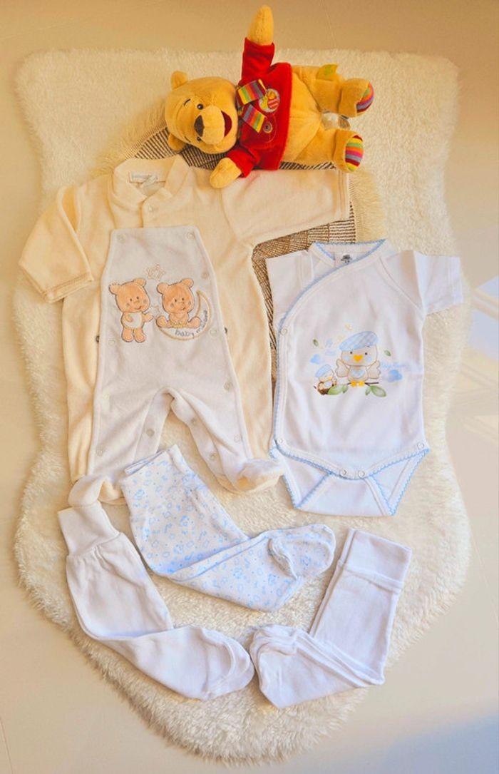 Pyjama en velours, lot de vêtements, bodie, leggins jaune et blanc/Maiorista-Naissance - photo numéro 1