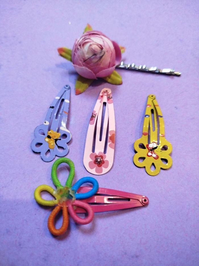 Boite à barrette et +50 barrettes "différentes" - photo numéro 4