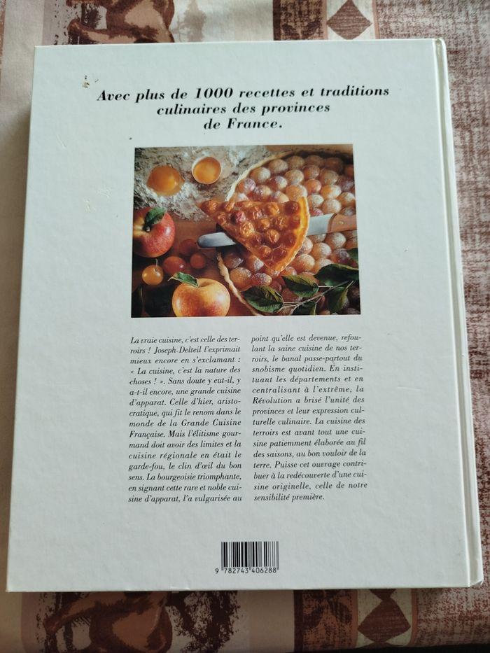 Livre de cuisine : la cuisine des terroirs - photo numéro 2