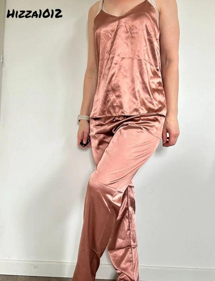 Ensemble pyjama 3 pièces satiné rose gold taille 36/38 💖 - photo numéro 1