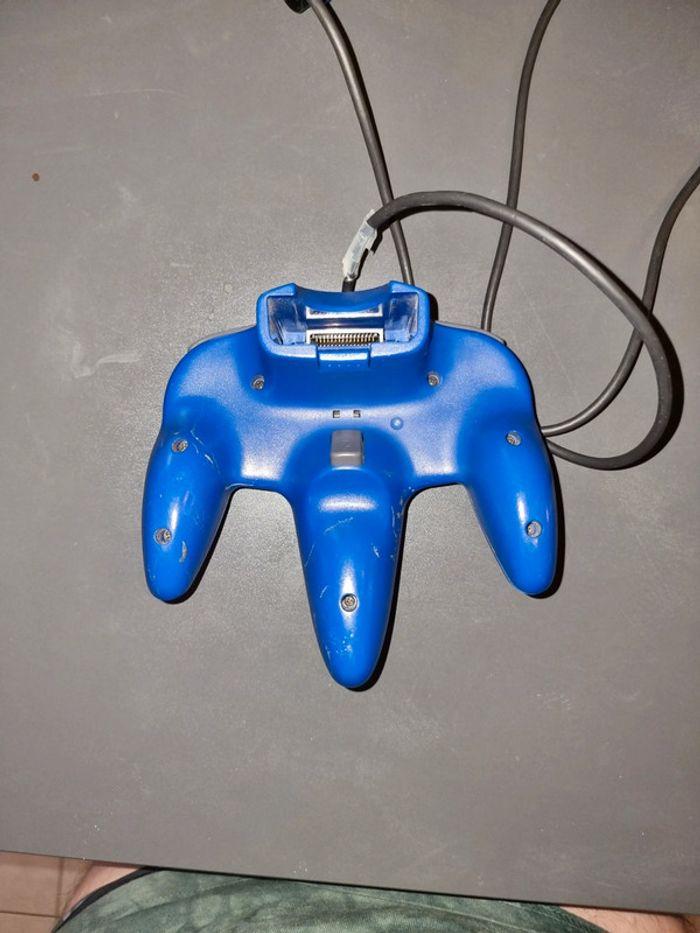 Manette Nintendo 64 bleu - photo numéro 2