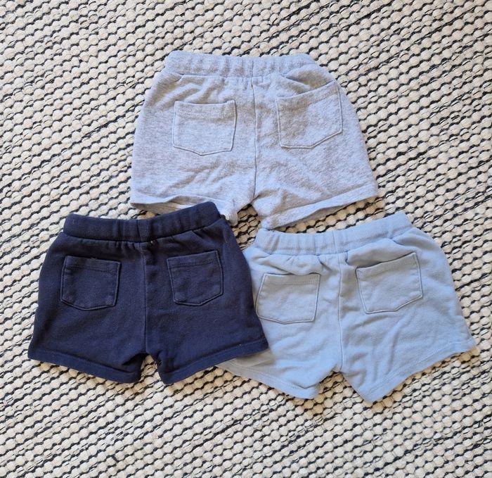 Lot de 3 shorts La Redoute t.18 mois - photo numéro 2