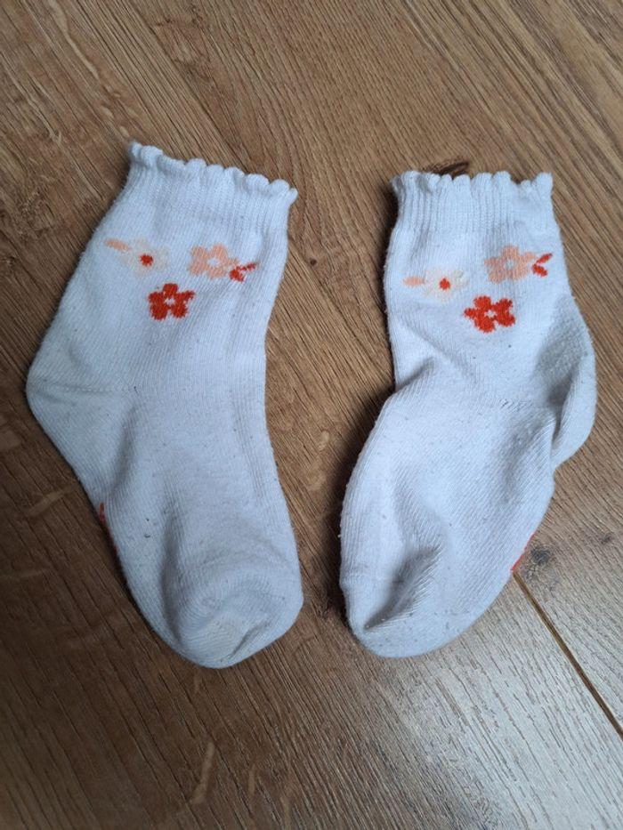 lot  paires de chaussettes 21-23 - photo numéro 9