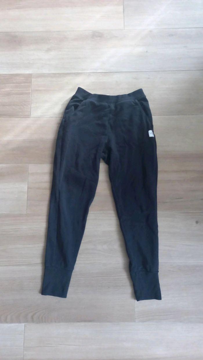 Pantalon de sport - photo numéro 1