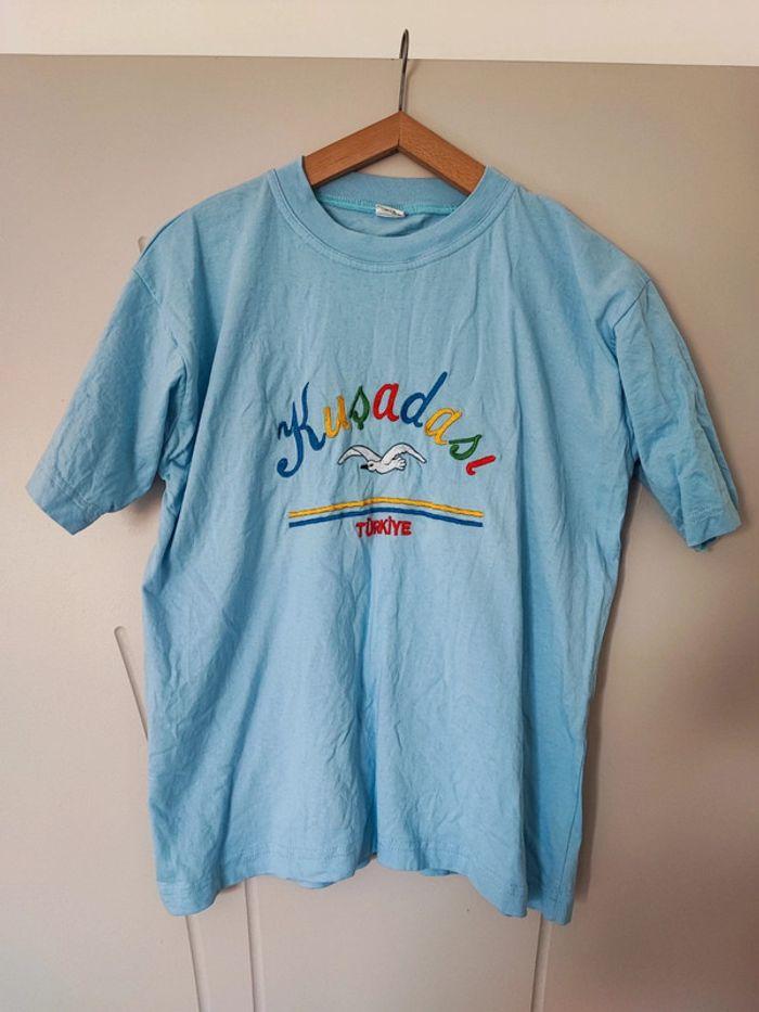 T-shirt bleu ciel