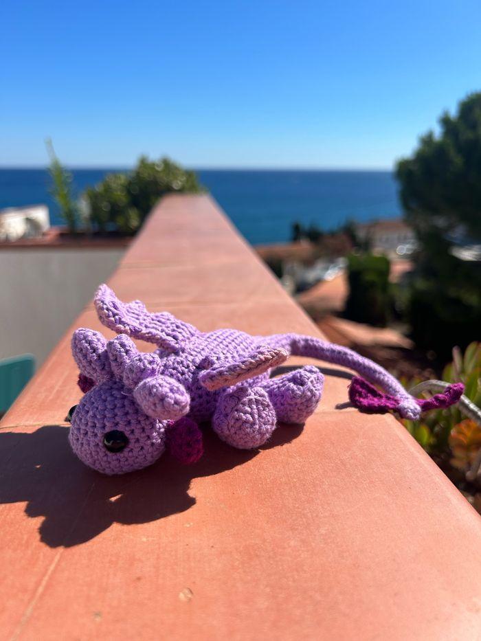 Doudou dragon en crochet - photo numéro 1