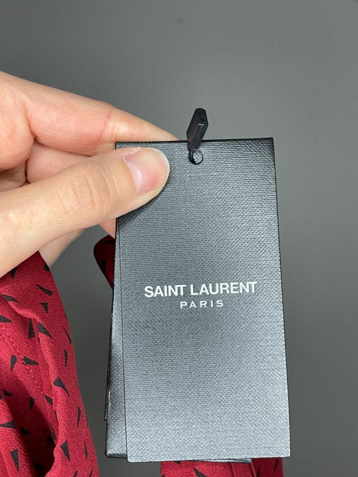 Chemisier Rouge à motifs triangles noirs Saint Laurent - photo numéro 4